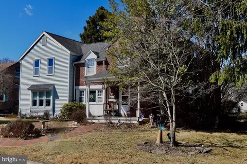 202 Parkside Ave, Reading, PA 19607