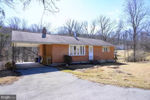 718 Church Rd, Reading, PA 19607