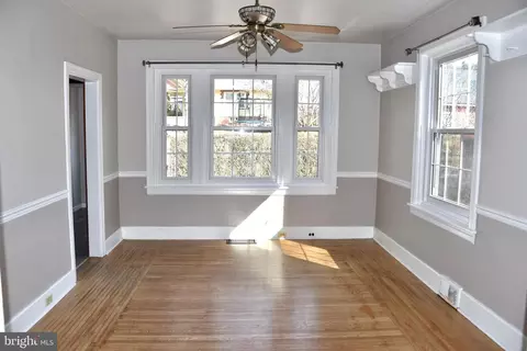 711 Wayne Ave, Reading, PA 19611 photo 5