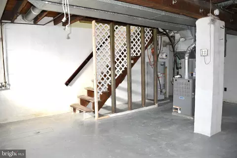 711 Wayne Ave, Reading, PA 19611 photo 13
