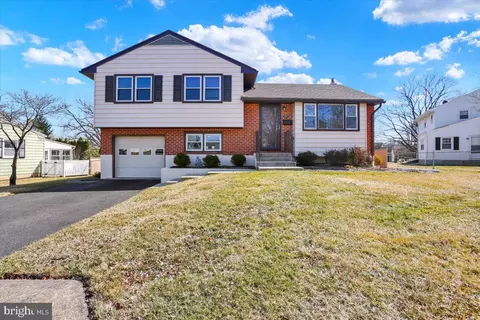 229 Bard Ave, Reading, PA 19608
