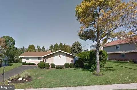 1603 Dogwood Dr, Reading, PA 19609