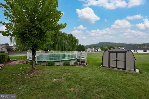 100 Roxberry Dr, Reading, PA 19608 photo 44