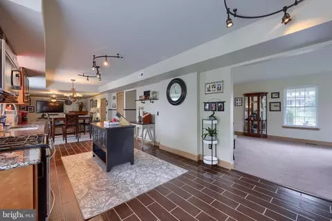100 Roxberry Dr, Reading, PA 19608 photo 11