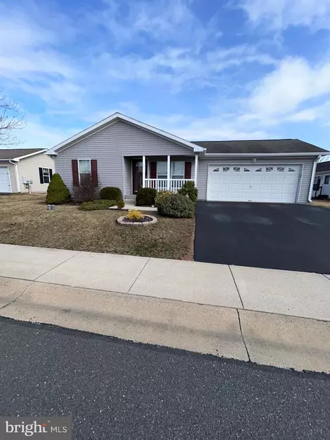 151 Random Rd, Douglassville, PA 19518