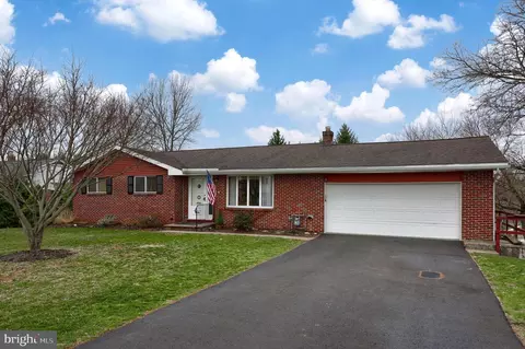 3916 Grant St, Reading, PA 19606