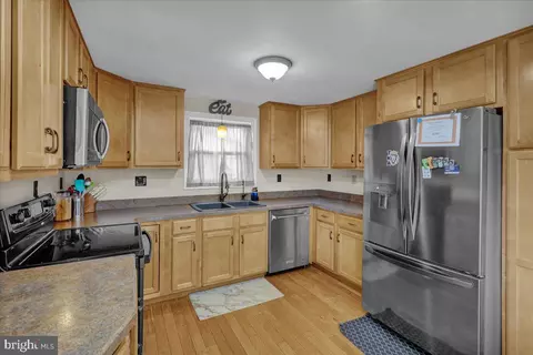 164 Butternut Ct, Reading, PA 19608 photo 6
