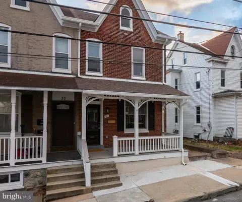 30 E 5th St, Boyertown, PA 19512