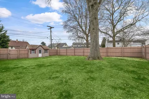 203 Eric Ave, Reading, PA 19607 photo 31