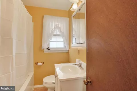 1618 County St, Reading, PA 19605 photo 16