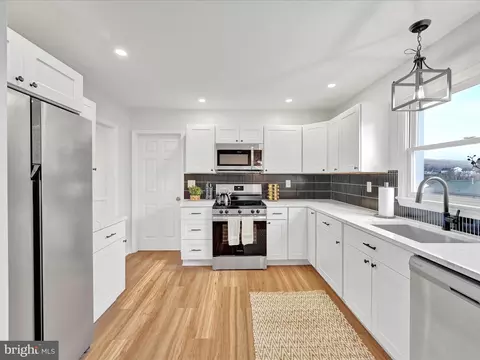 35 Estates Dr, Reading, PA 19606 photo 12