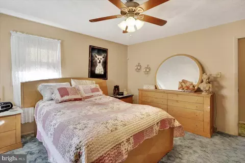 326 Ernst Rd, Reading, PA 19601 photo 12