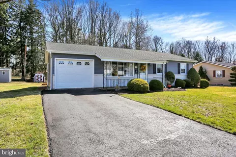 326 Ernst Rd, Reading, PA 19601 photo 26