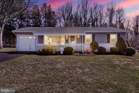 326 Ernst Rd, Reading, PA 19601 photo 25