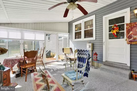 326 Ernst Rd, Reading, PA 19601 photo 20