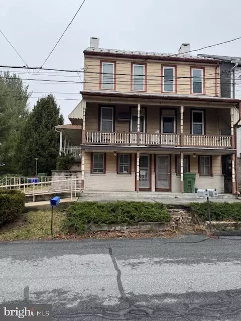511 513 Main St, Bernville, PA 19506
