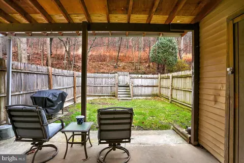 1228 Fox Run, Reading, PA 19606 photo 17