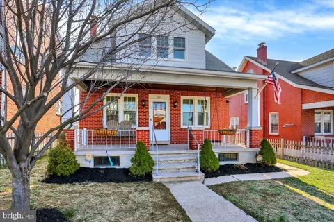 227 N 4th St, Hamburg, PA 19526