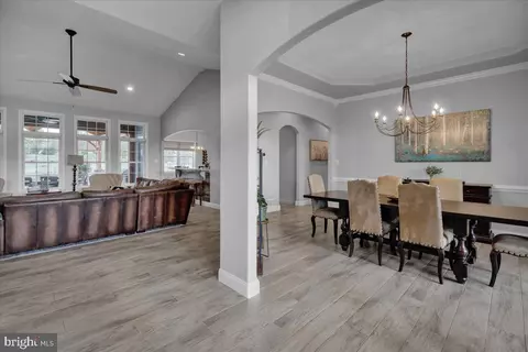 Dining - 7 Foxgrove Dr Rd, Sinking Spring, PA 19608 photo 1 of 4