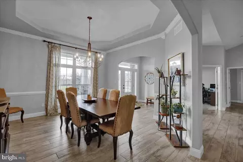 Dining - 7 Foxgrove Dr Rd, Sinking Spring, PA 19608 photo 3 of 4