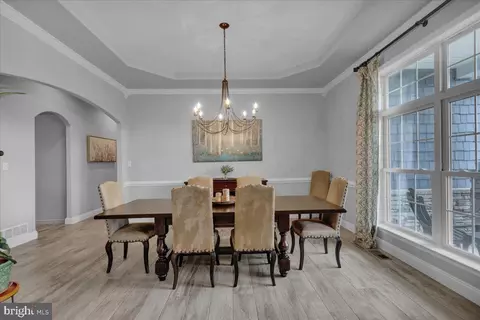 Dining - 7 Foxgrove Dr Rd, Sinking Spring, PA 19608 photo 2 of 4