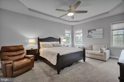 Bedroom - 7 Foxgrove Dr Rd, Sinking Spring, PA 19608 photo 6 of 8