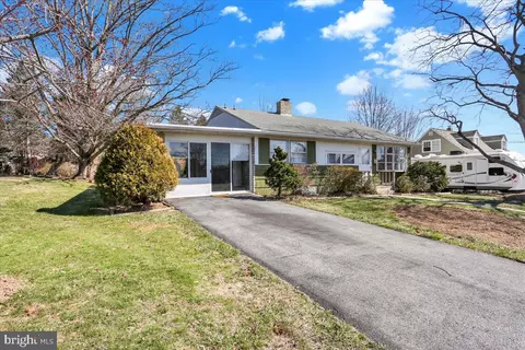 3709 Patton St, Reading, PA 19606