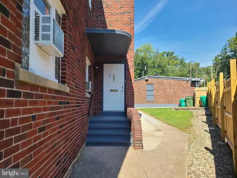1849 Perkiomen Ave, Reading, PA 19606