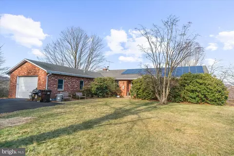 441 Indian Ln, Boyertown, PA 19512