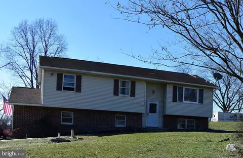 8322 Old Route 22, Bethel, PA 19507