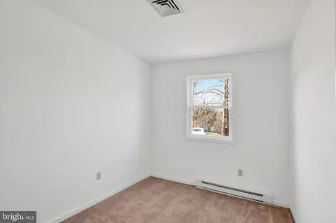 744 Tamarack Trl, Reading, PA 19607 photo 8