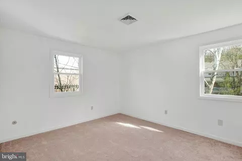 744 Tamarack Trl, Reading, PA 19607 photo 12