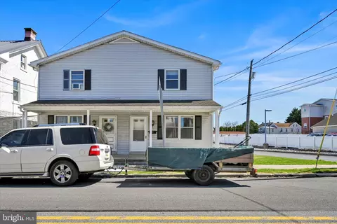 25 N 27 N Church St, Robesonia, PA 19551