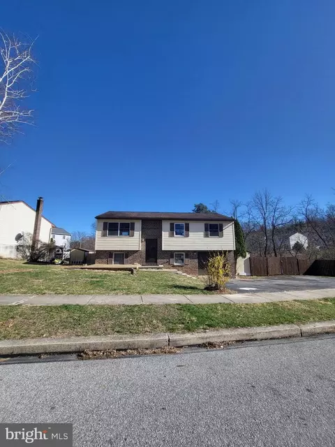 405 Grove Ave, Mohnton, PA 19540