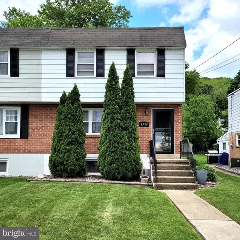 3539 Chestnut St, Reading, PA 19605