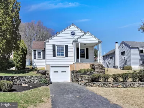 Exterior - 1713 Liggett Ave, Reading, PA 19607 photo 1 of 4