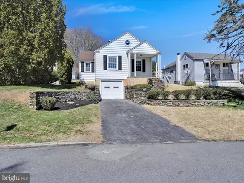 Exterior - 1713 Liggett Ave, Reading, PA 19607 photo 4 of 4