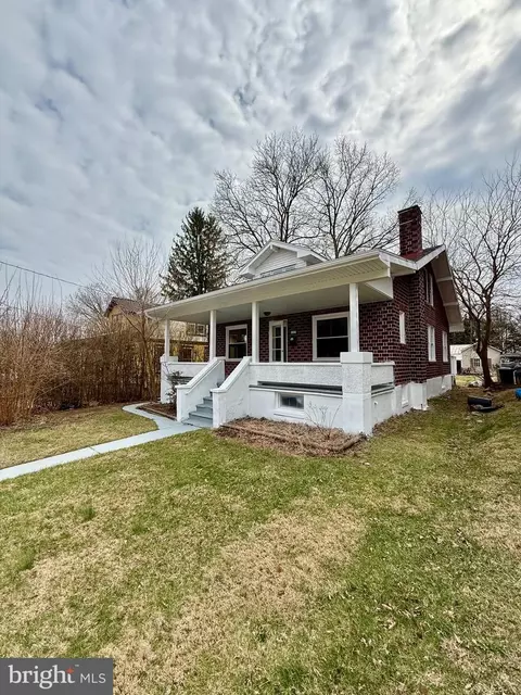 3706 St Lawrence, Reading, PA 19606