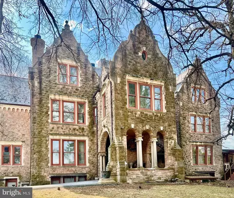 1120 Centre Ave, Reading, PA 19601 photo 4