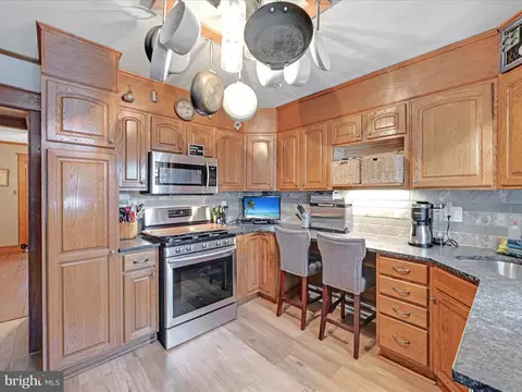 Kitchen - 214 N Waverly St, Reading, PA 19607 photo 2 of 3