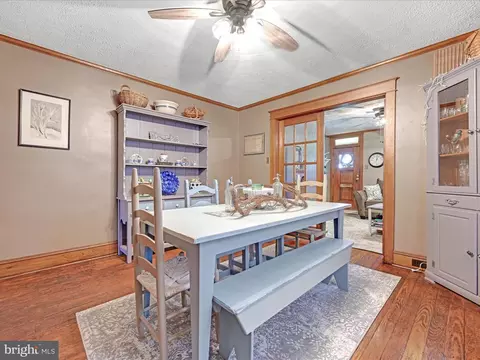 Dining - 214 N Waverly St, Reading, PA 19607 photo 2 of 2