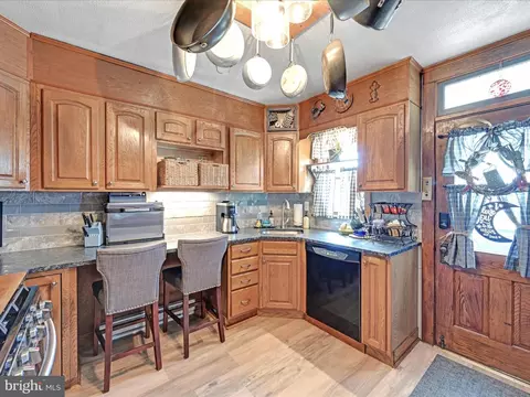 Kitchen - 214 N Waverly St, Reading, PA 19607 photo 1 of 3
