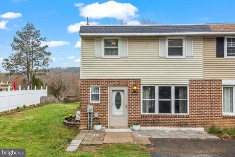 1077 Deer Run, Reading, PA 19606