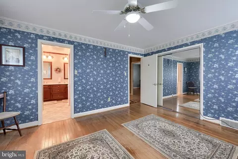 Bedroom - 3902 Reiff Pl, Reading, PA 19606 photo 2 of 6