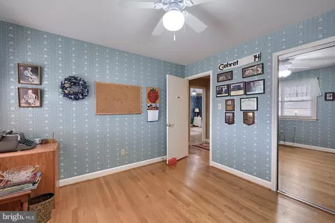 Bedroom - 3902 Reiff Pl, Reading, PA 19606 photo 3 of 6