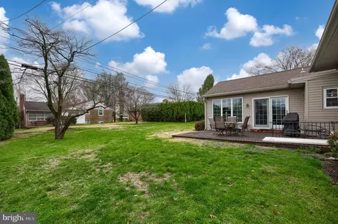 Exterior - 3902 Reiff Pl, Reading, PA 19606 photo 10 of 10