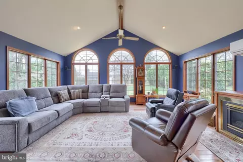 Other - 3902 Reiff Pl, Reading, PA 19606 photo 3 of 10