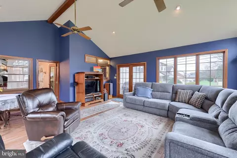 Other - 3902 Reiff Pl, Reading, PA 19606 photo 5 of 10
