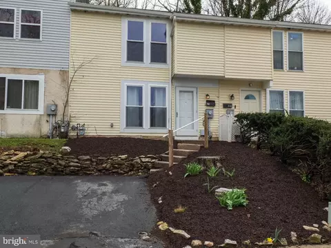 714 Summit Chase Dr, Reading, PA 19611