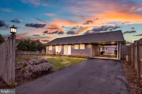 4002 Merrybells, Reading, PA 19605